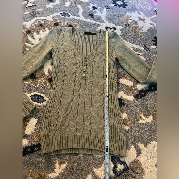 Vintage - The Limited - Green V-Neck Sweater with Buttons - Soft - Picture 5 of 5